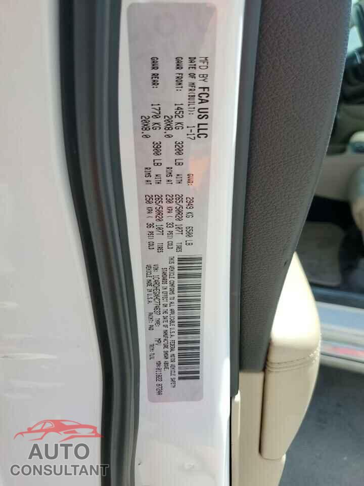 DODGE DURANGO 2017 - 1C4RDHEGXHC774637