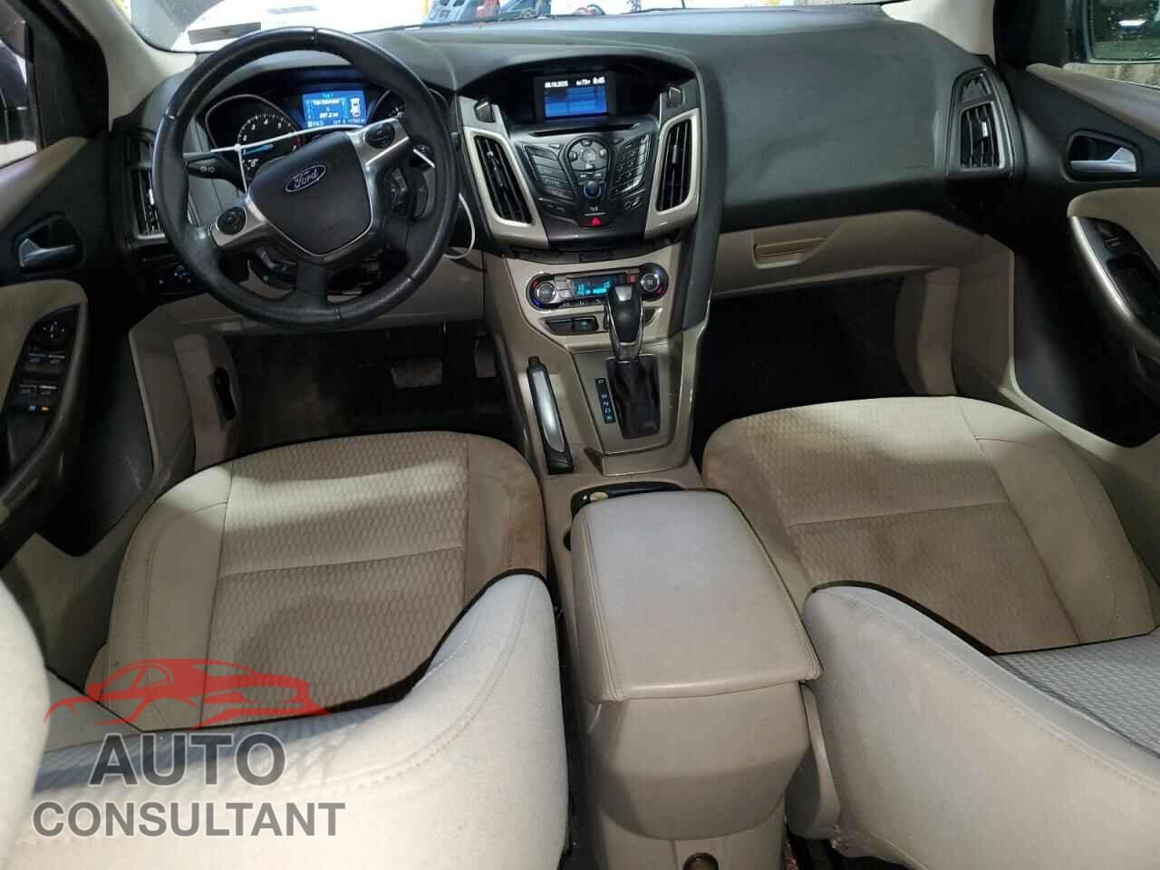 FORD FOCUS 2012 - 1FAHP3H29CL363525