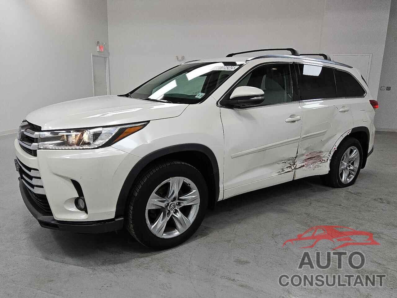 TOYOTA HIGHLANDER 2018 - 5TDDZRFH3JS839857