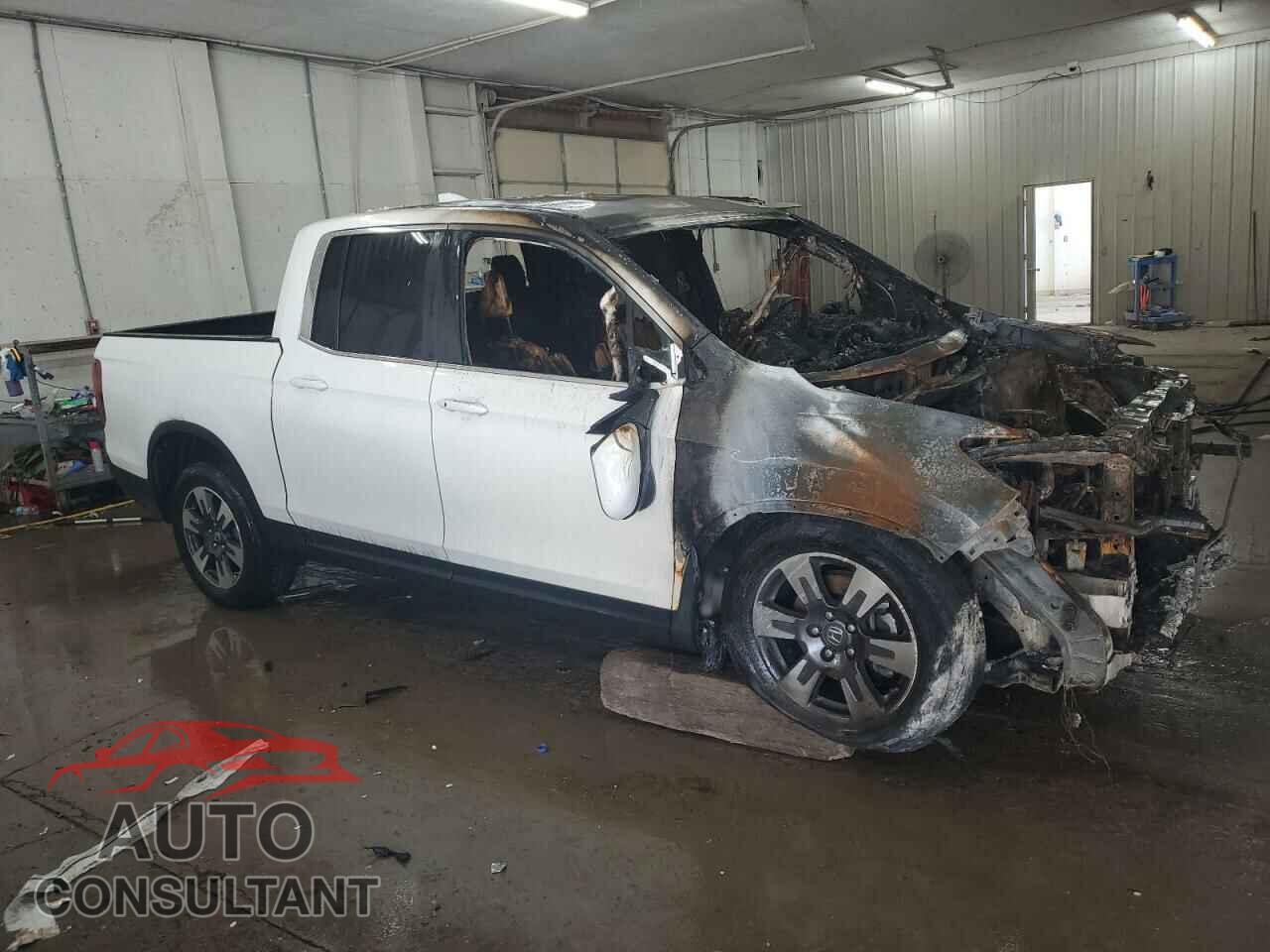 HONDA RIDGELINE 2017 - 5FPYK3F66HB016265