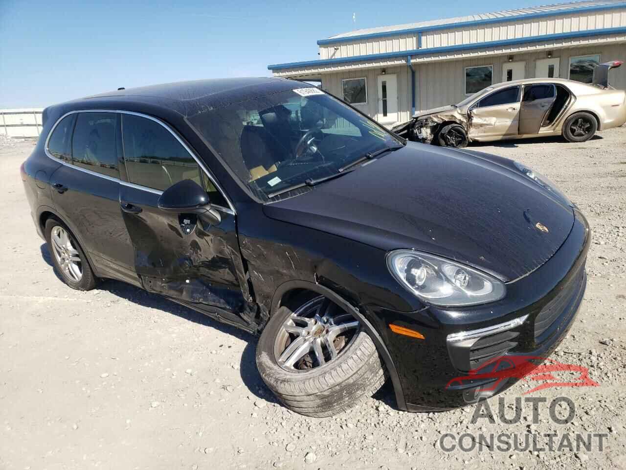 PORSCHE CAYENNE 2018 - WP1AA2A22JKA00969