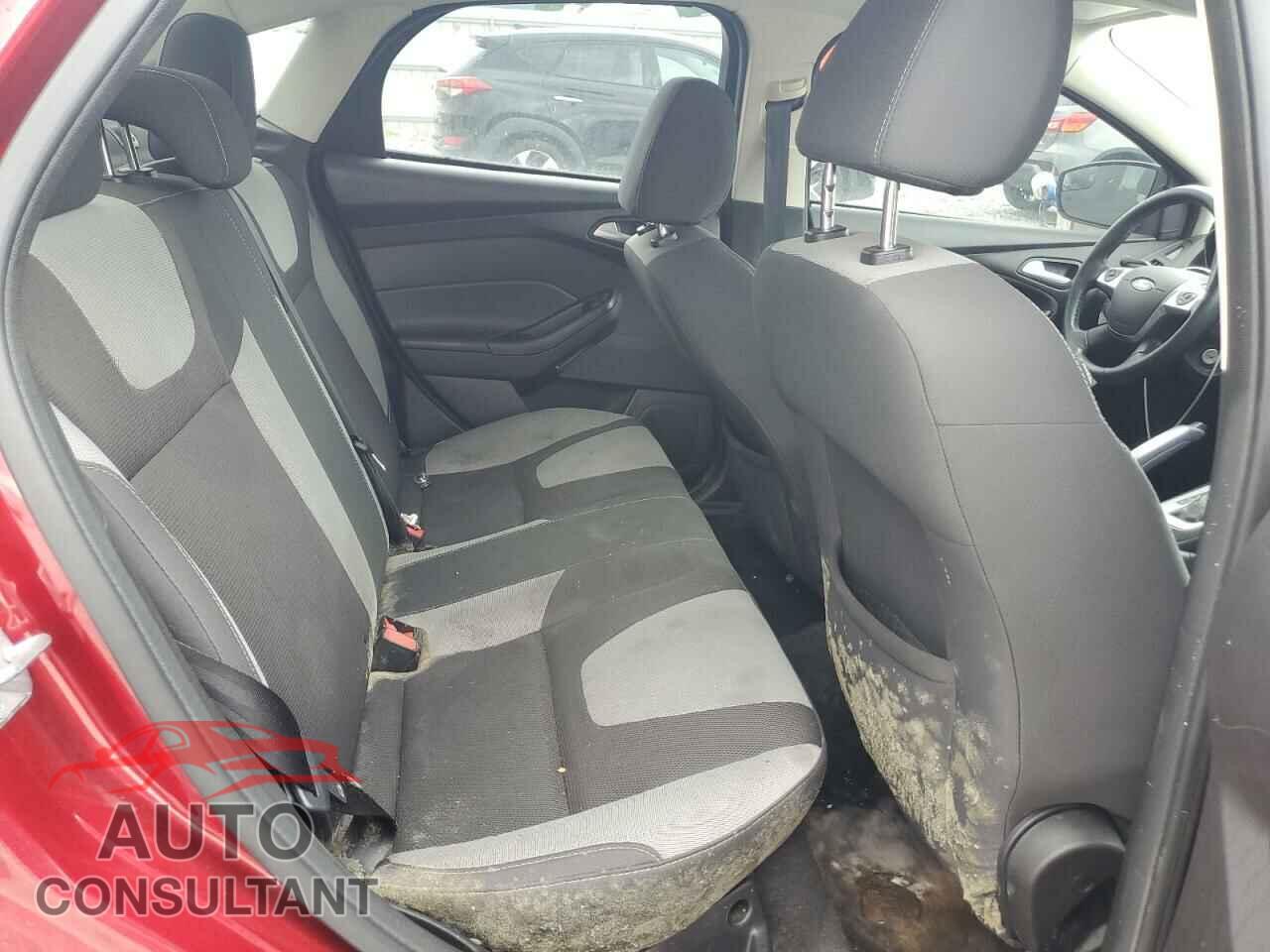FORD FOCUS 2014 - 1FADP3F27EL167006