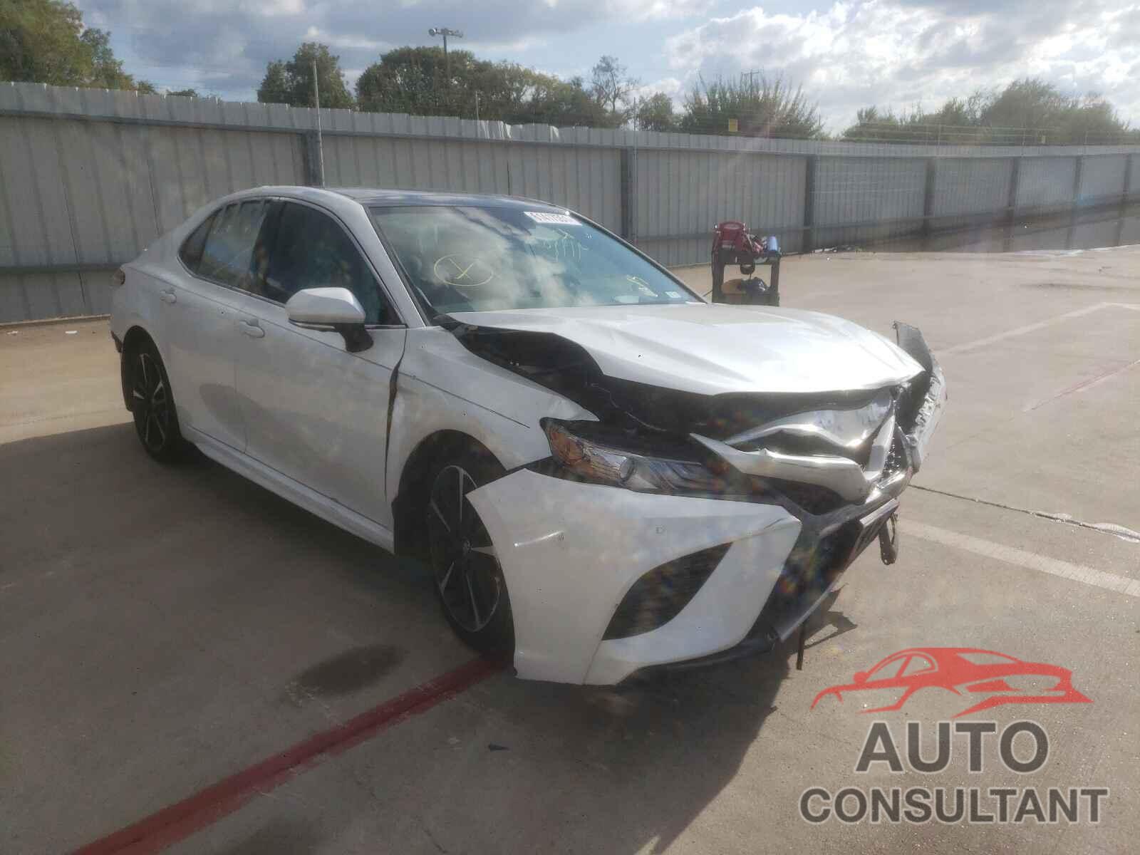 TOYOTA CAMRY 2019 - 4T1B61HK1KU701415