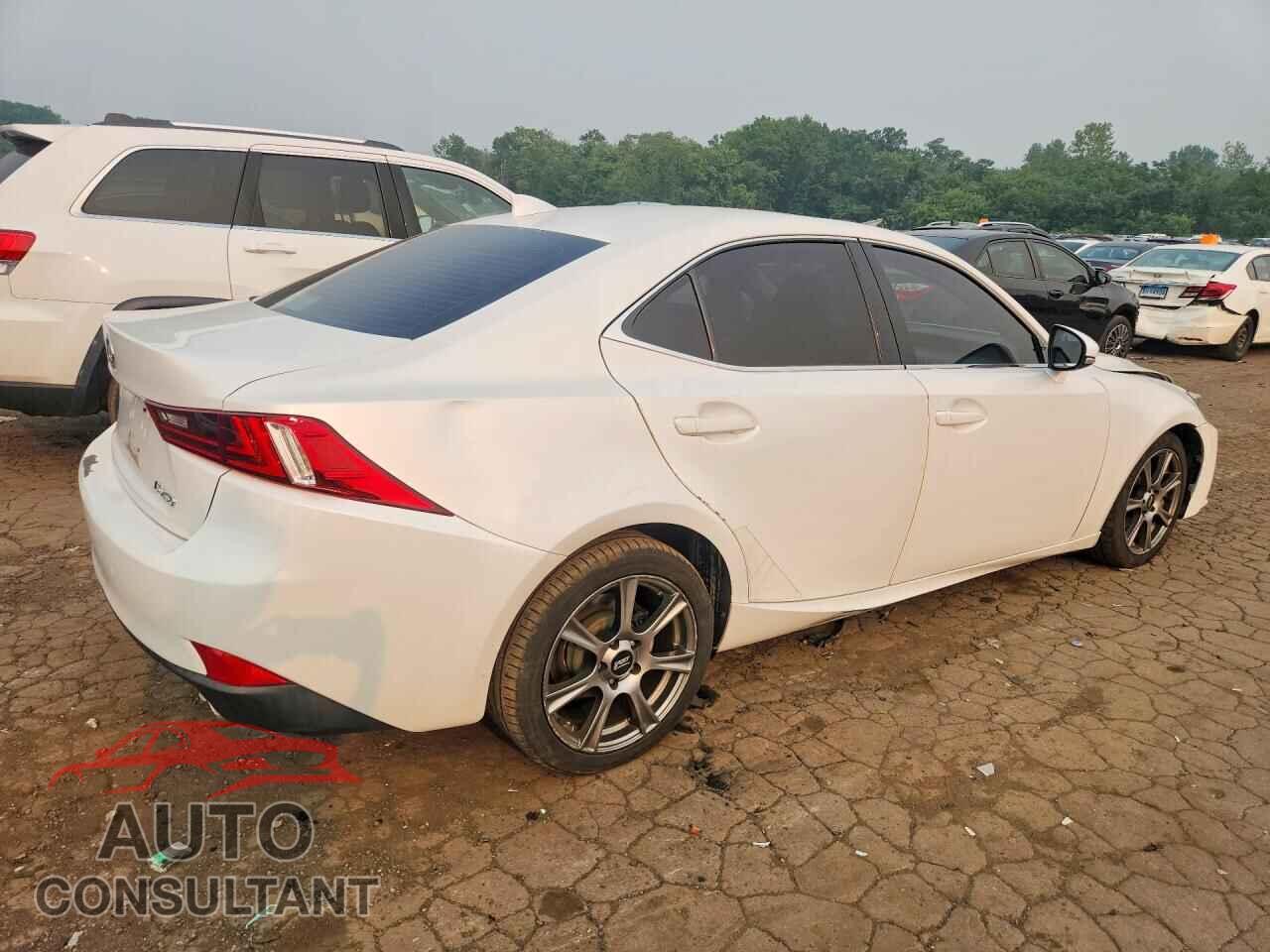 LEXUS IS 2014 - JTHBF1D29E5024511
