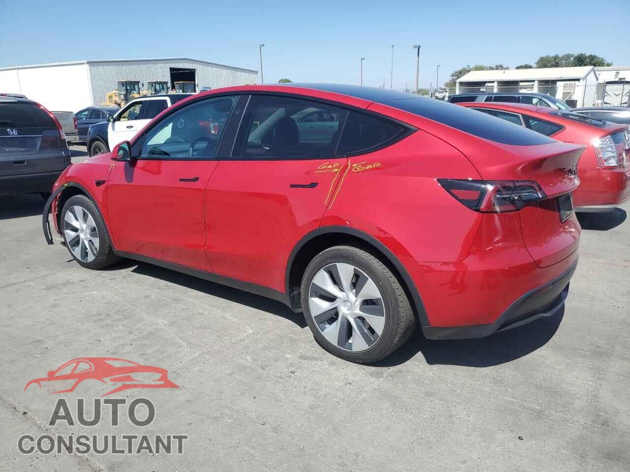 TESLA MODEL Y 2023 - 7SAYGDEE7PF827499