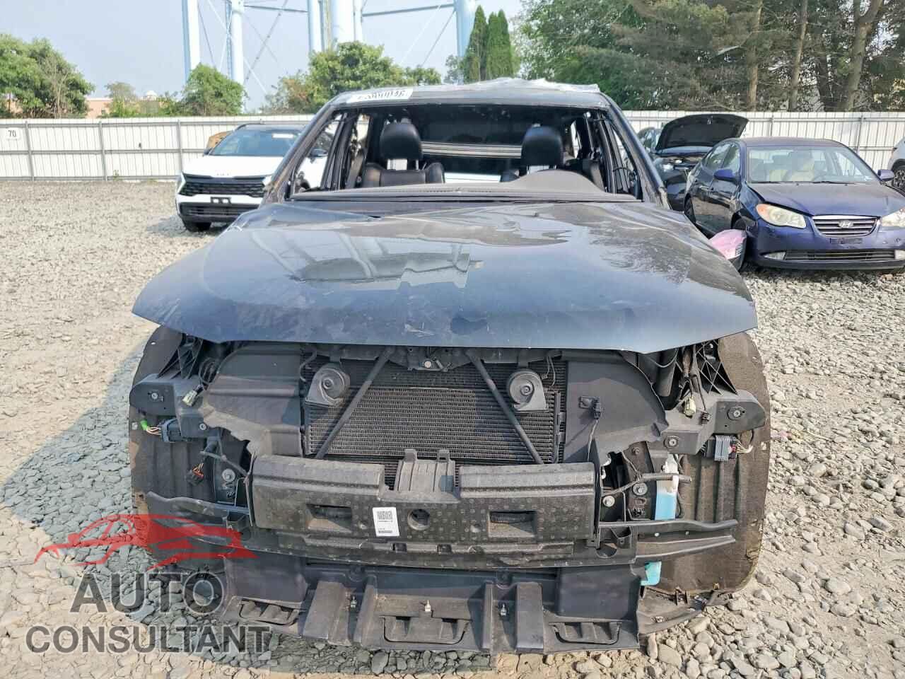 DODGE DURANGO 2021 - 1C4RDJDG8MC557378