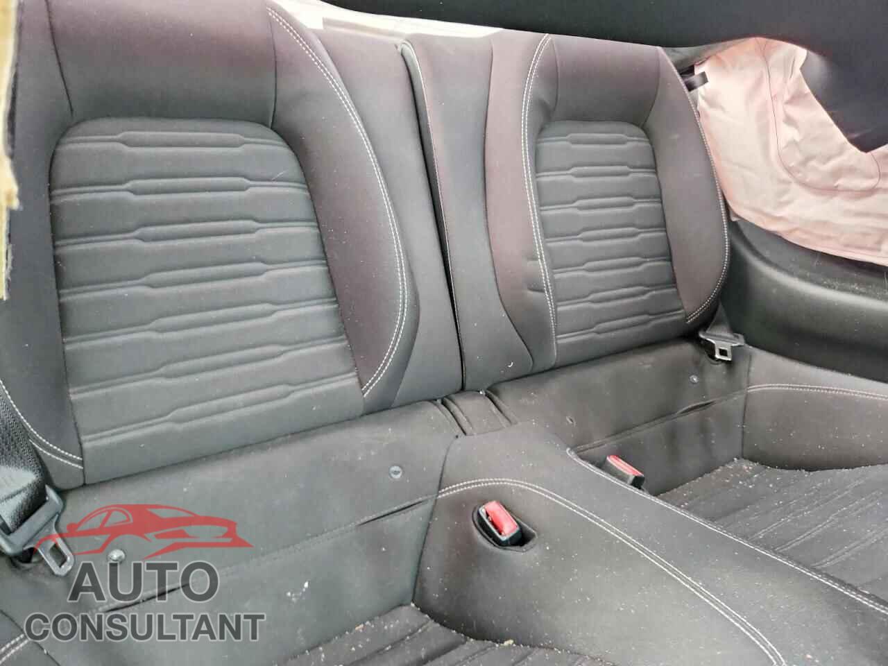 FORD MUSTANG 2015 - 1FA6P8TH2F5351483
