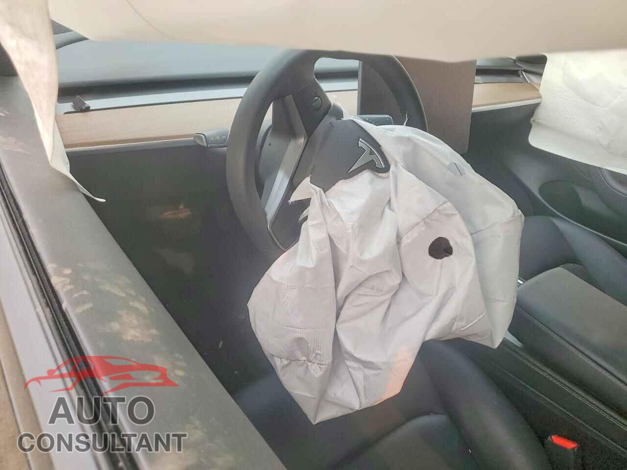 TESLA MODEL 3 2023 - 5YJ3E1EB3PF390943