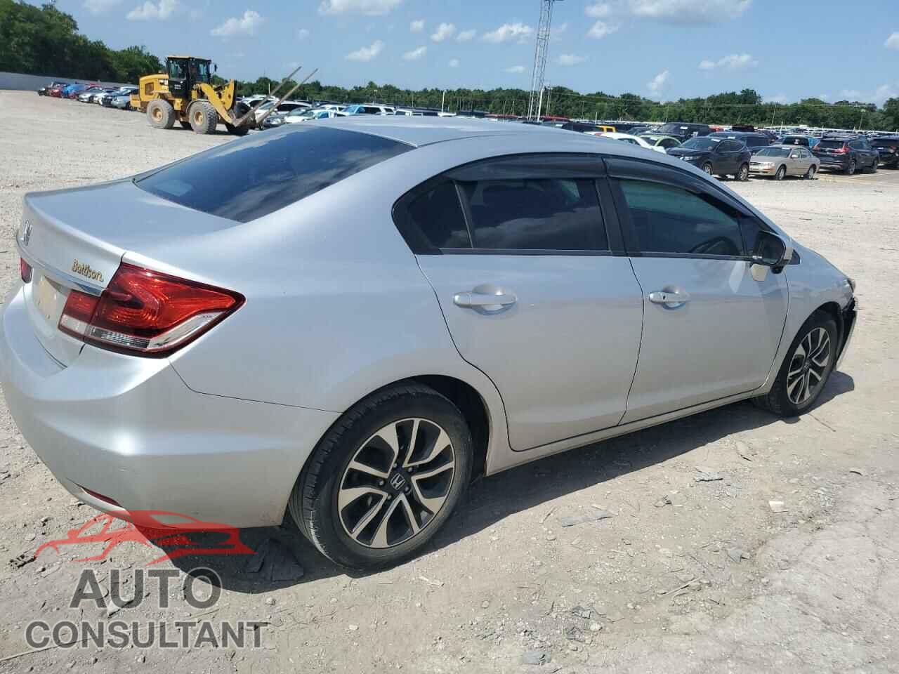 HONDA CIVIC 2015 - 2HGFB2F84FH532144