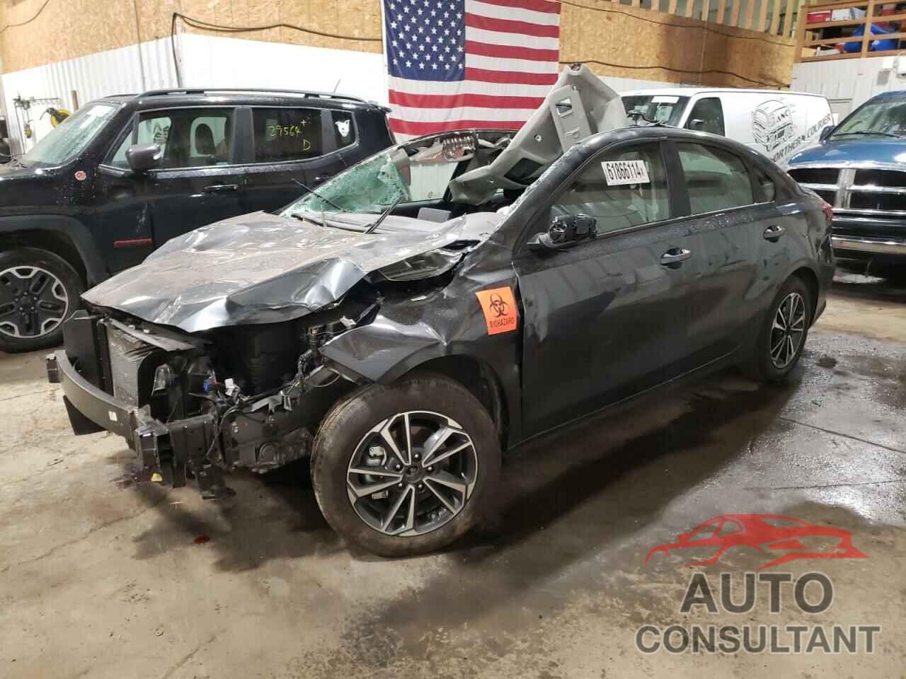 KIA FORTE 2024 - 3KPF24AD9RE735318