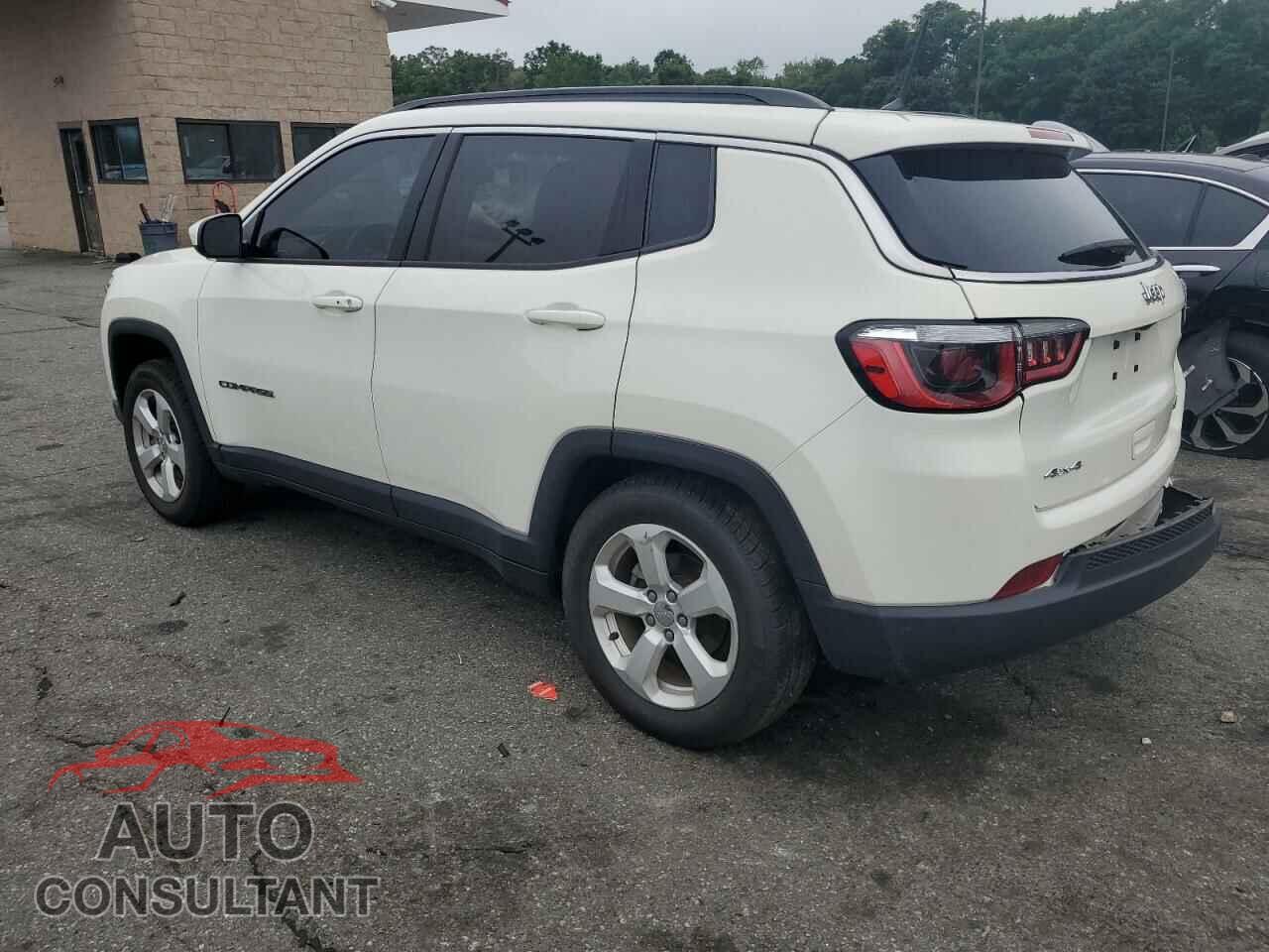 JEEP COMPASS 2018 - 3C4NJDBB8JT313892