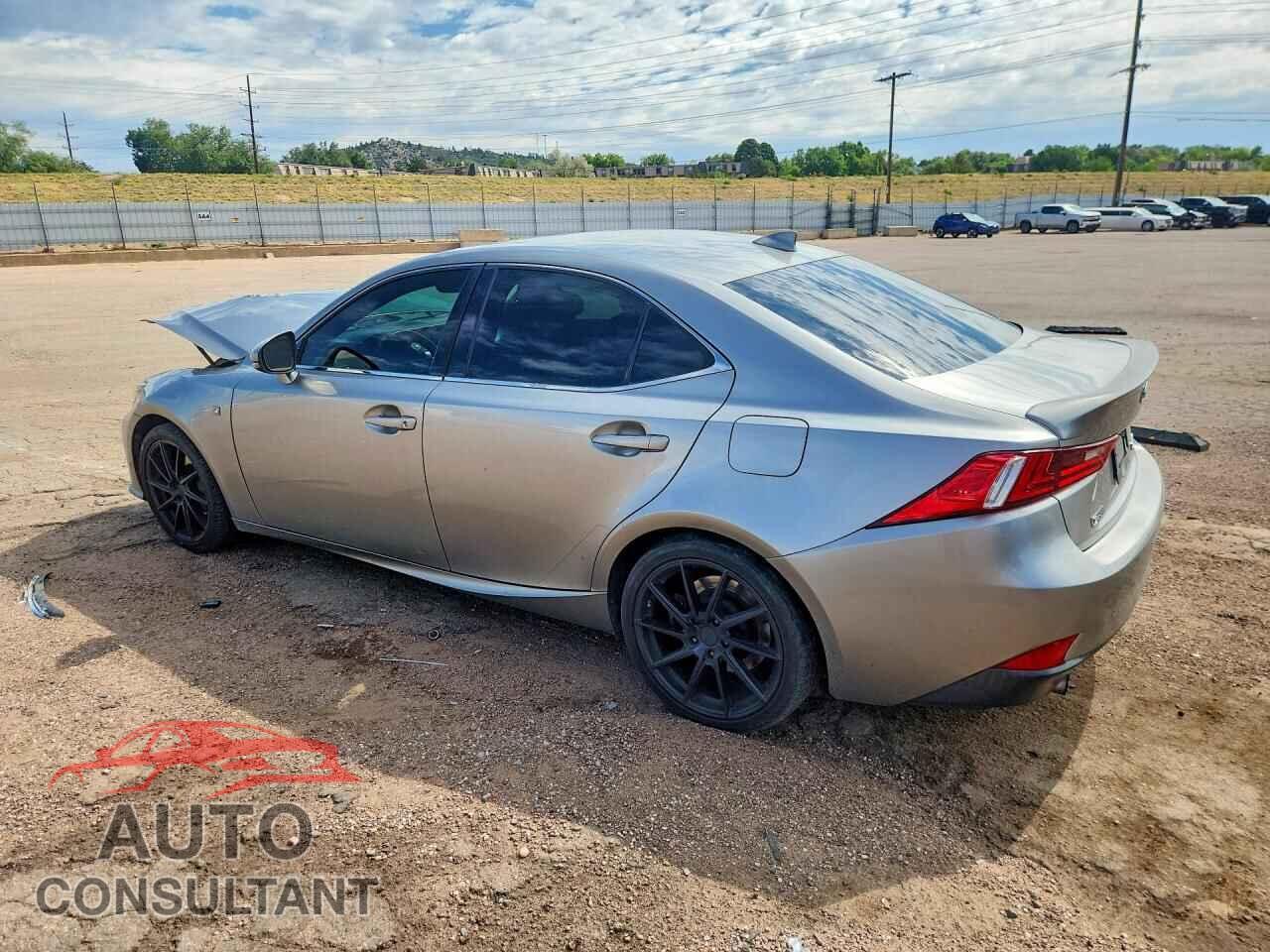 LEXUS IS 2015 - JTHBE1D28F5016386