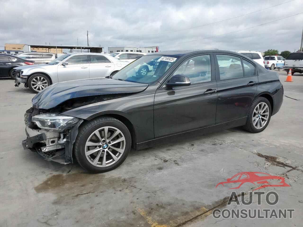 BMW 3 SERIES 2018 - WBA8E5G5XJNU46001