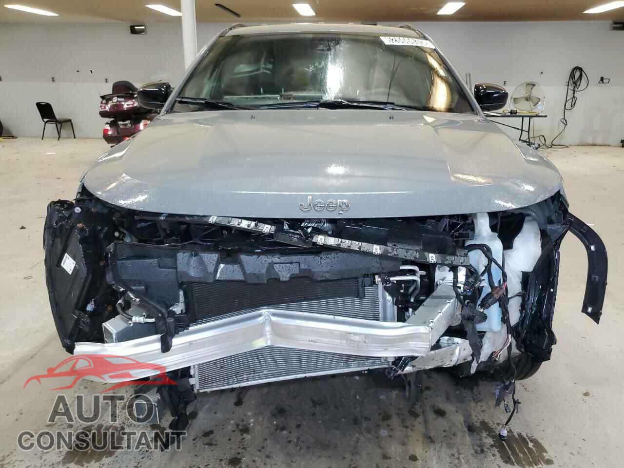JEEP COMPASS 2024 - 3C4NJDBN8RT603412