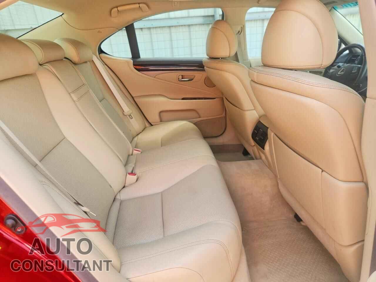 LEXUS LS460 2013 - JTHBL5EF4D5123480