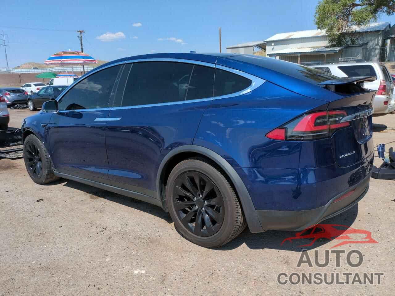 TESLA MODEL X 2018 - 5YJXCBE27JF136527
