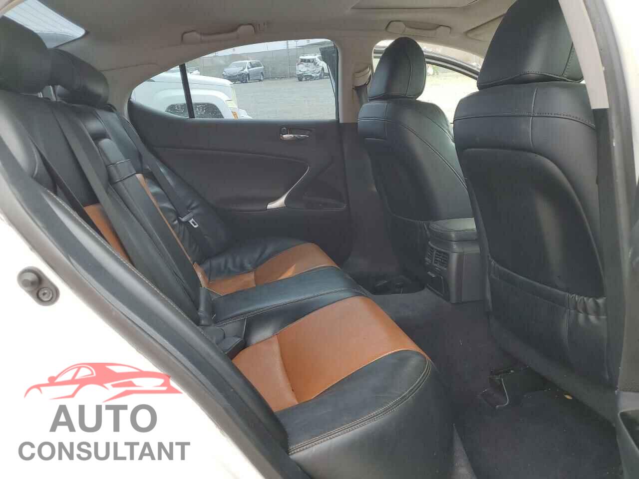 LEXUS IS 2013 - JTHBF5C23D5190028