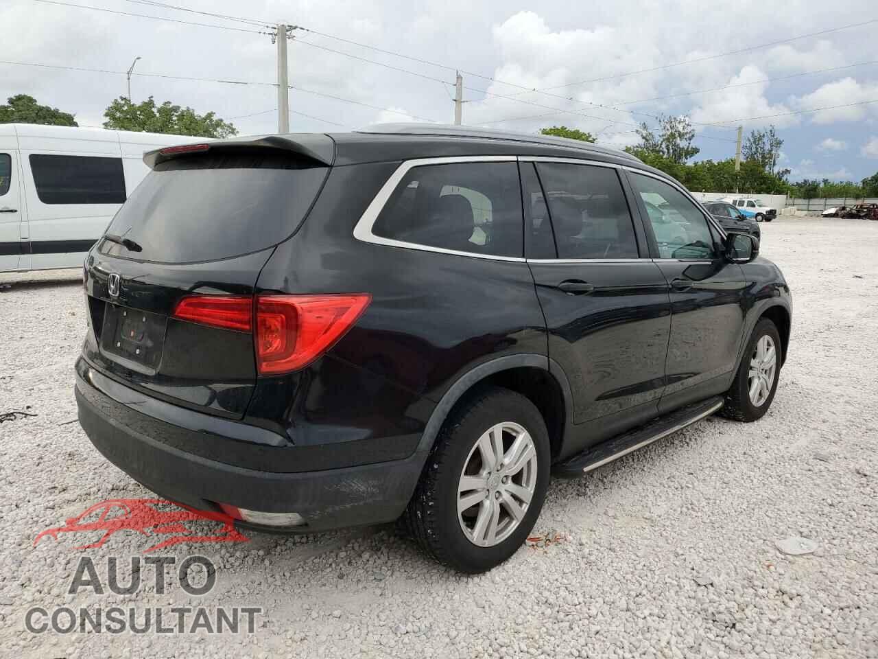 HONDA PILOT 2017 - 5FNYF5H16HB043217