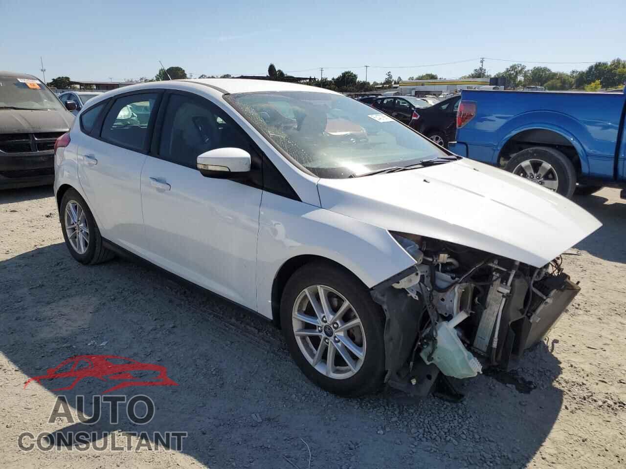 FORD FOCUS 2016 - 1FADP3KE8GL201246