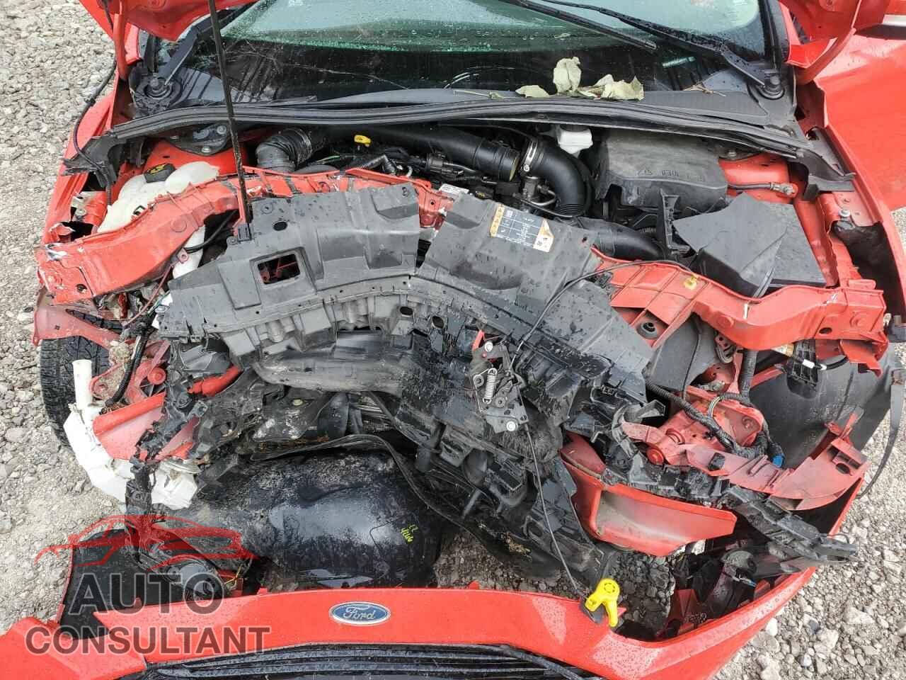 FORD FOCUS 2017 - 1FADP3FE8HL307112