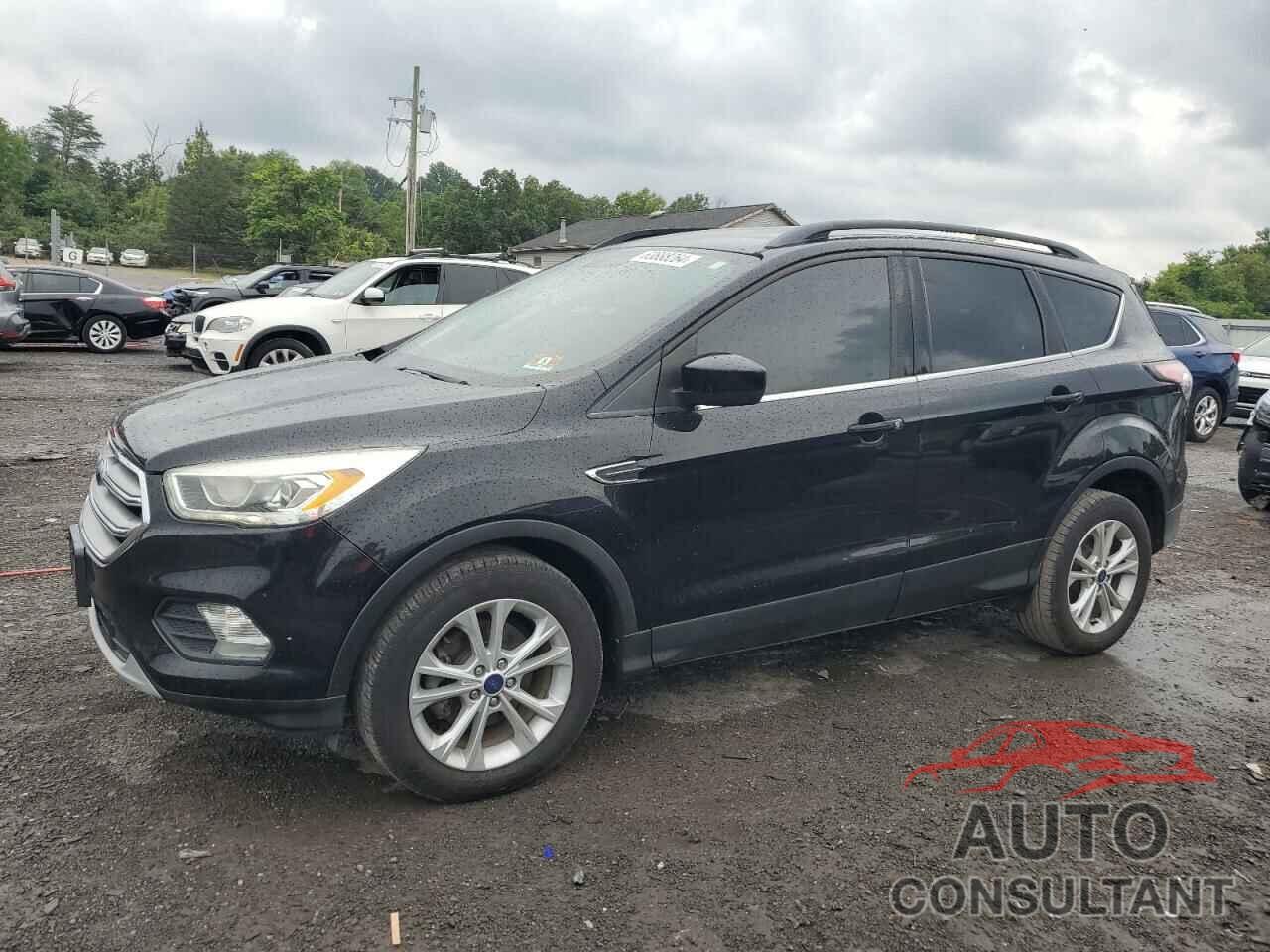 FORD ESCAPE 2017 - 1FMCU0GD7HUA35337