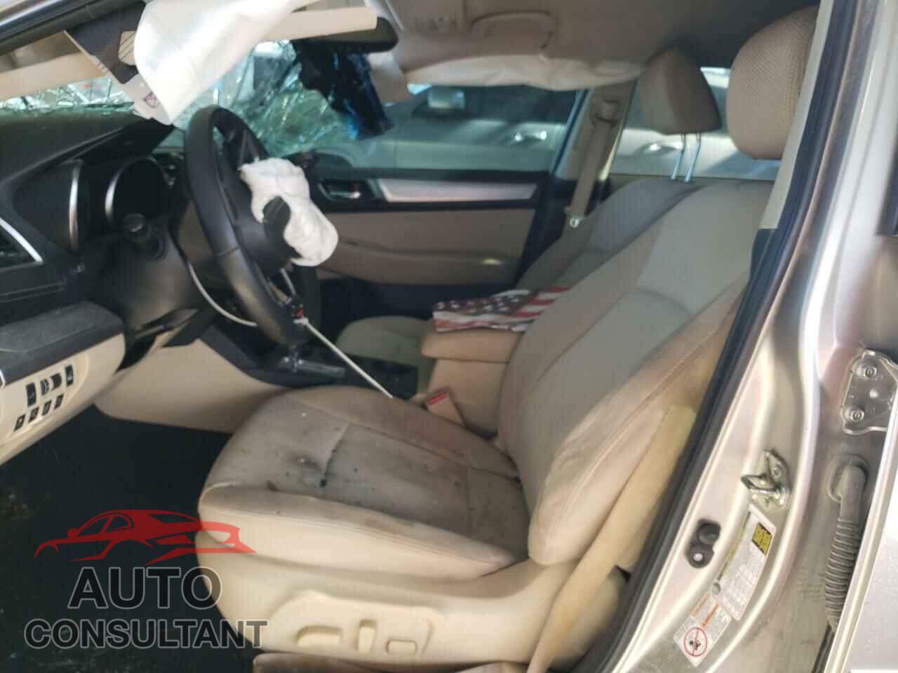 SUBARU OUTBACK 2018 - 4S4BSAFC2J3319101
