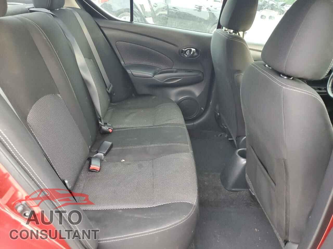 NISSAN VERSA 2019 - 3N1CN7AP3KL817488