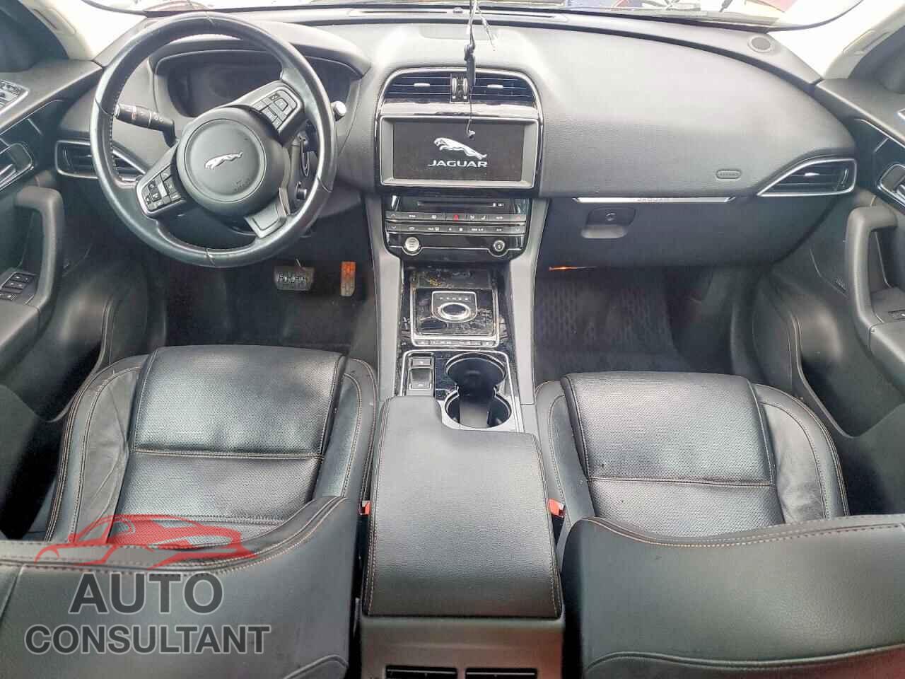 JAGUAR F-PACE 2017 - SADCK2BVXHA880291