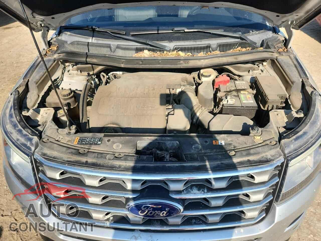 FORD EXPLORER 2017 - 1FM5K8D88HGE25205