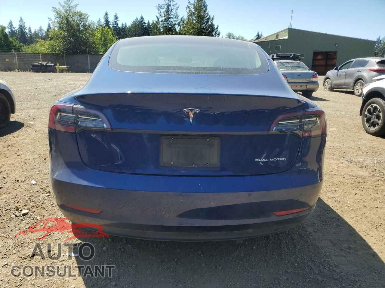 TESLA MODEL 3 2019 - 5YJ3E1EB6KF210945