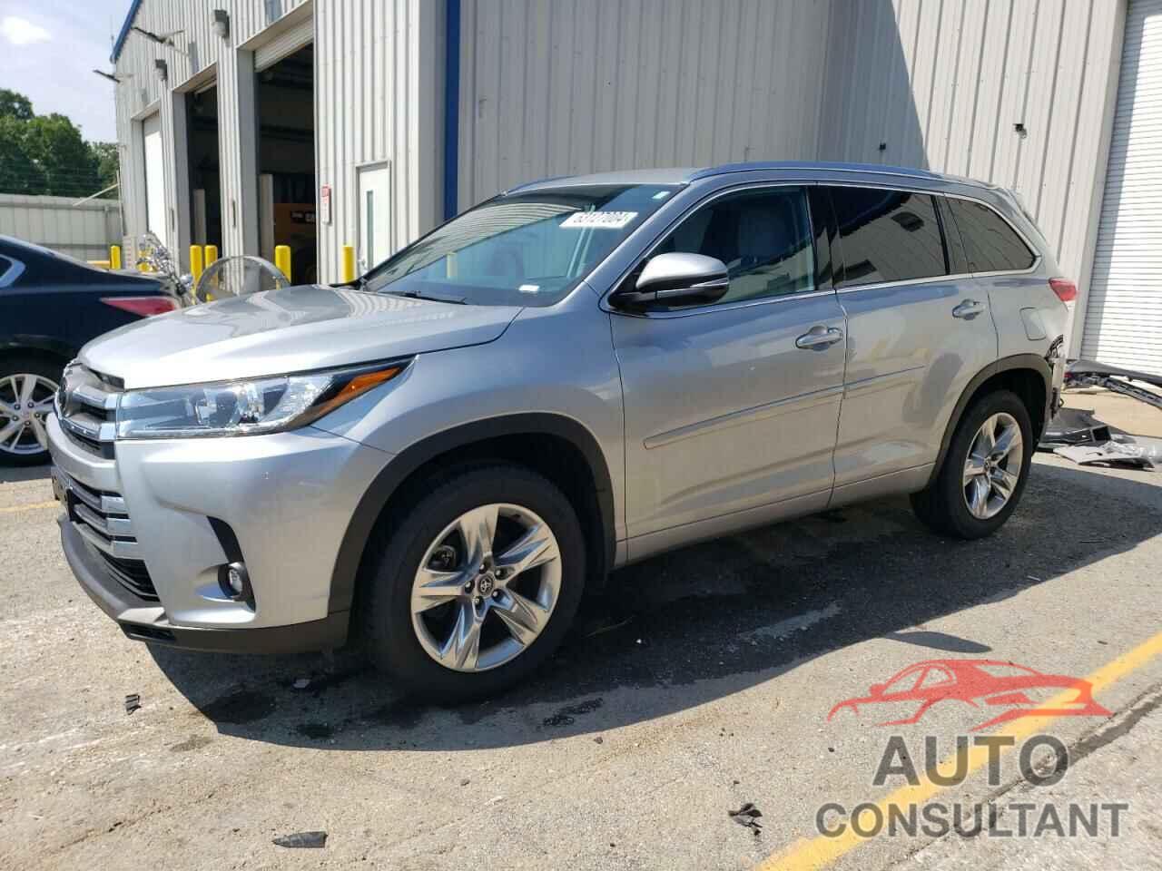 TOYOTA HIGHLANDER 2019 - 5TDDZRFH4KS939497