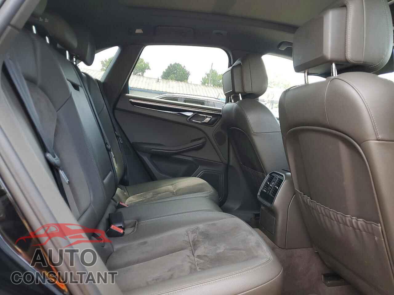 PORSCHE MACAN 2016 - WP1AB2A51GLB55958