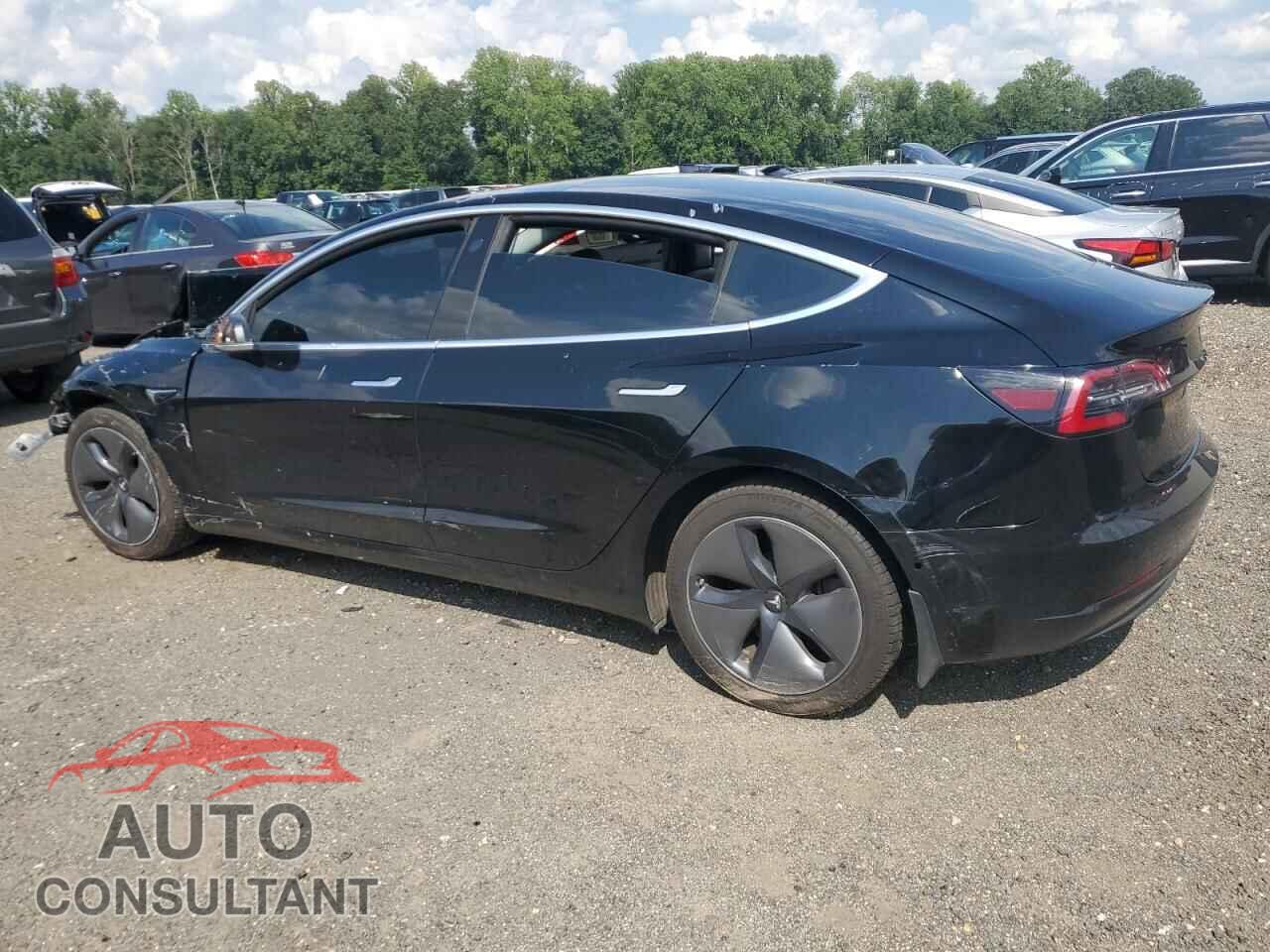 TESLA MODEL 3 2018 - 5YJ3E1EB0JF073211
