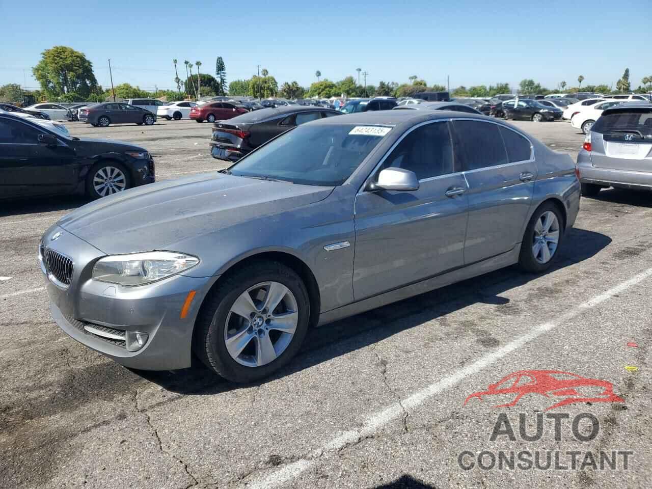 BMW 5 SERIES 2011 - WBAFR1C55BDS36505