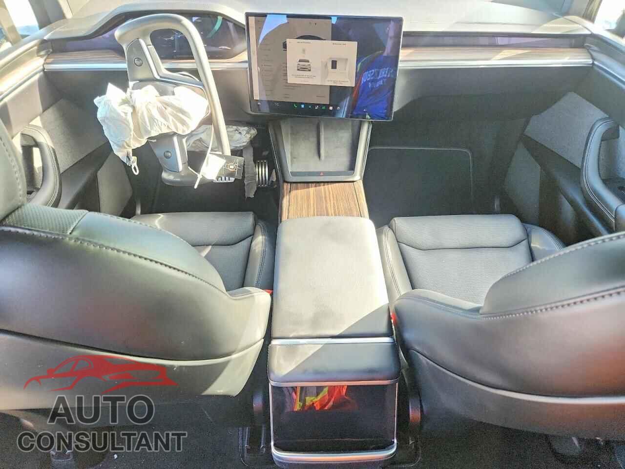 TESLA MODEL X 2022 - 7SAXCAE58NF343862