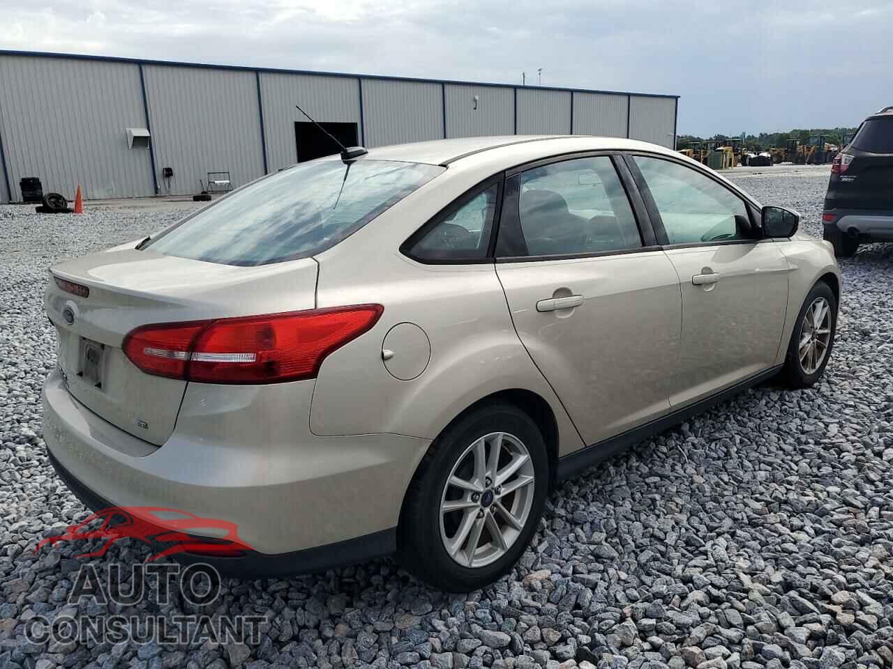 FORD FOCUS 2017 - 1FADP3F28HL298093