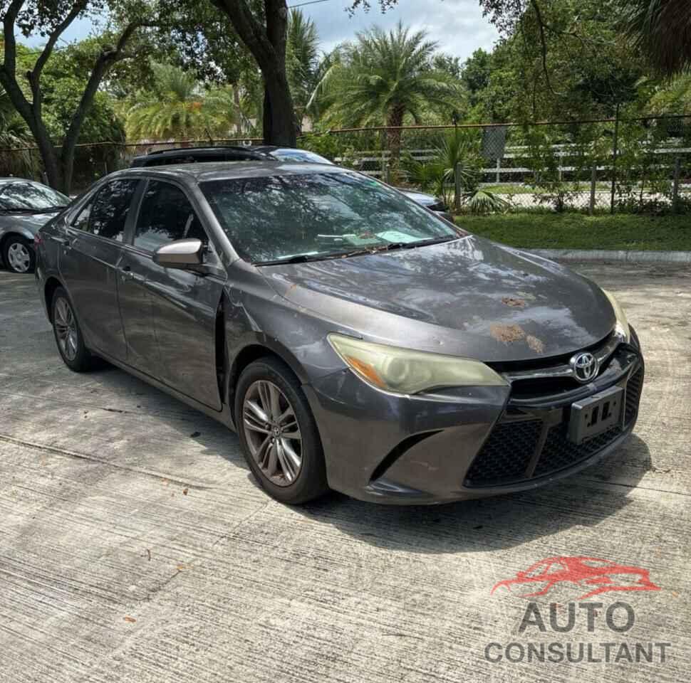 TOYOTA CAMRY 2015 - 4T1BF1FK6FU940564