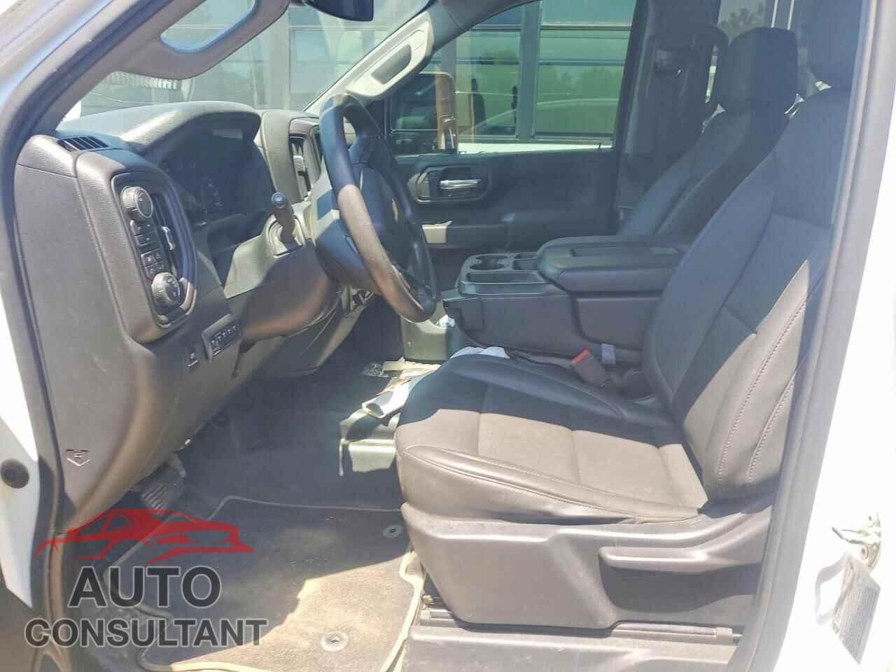 CHEVROLET SILVERADO 2024 - 1GB4YSEY5RF155002