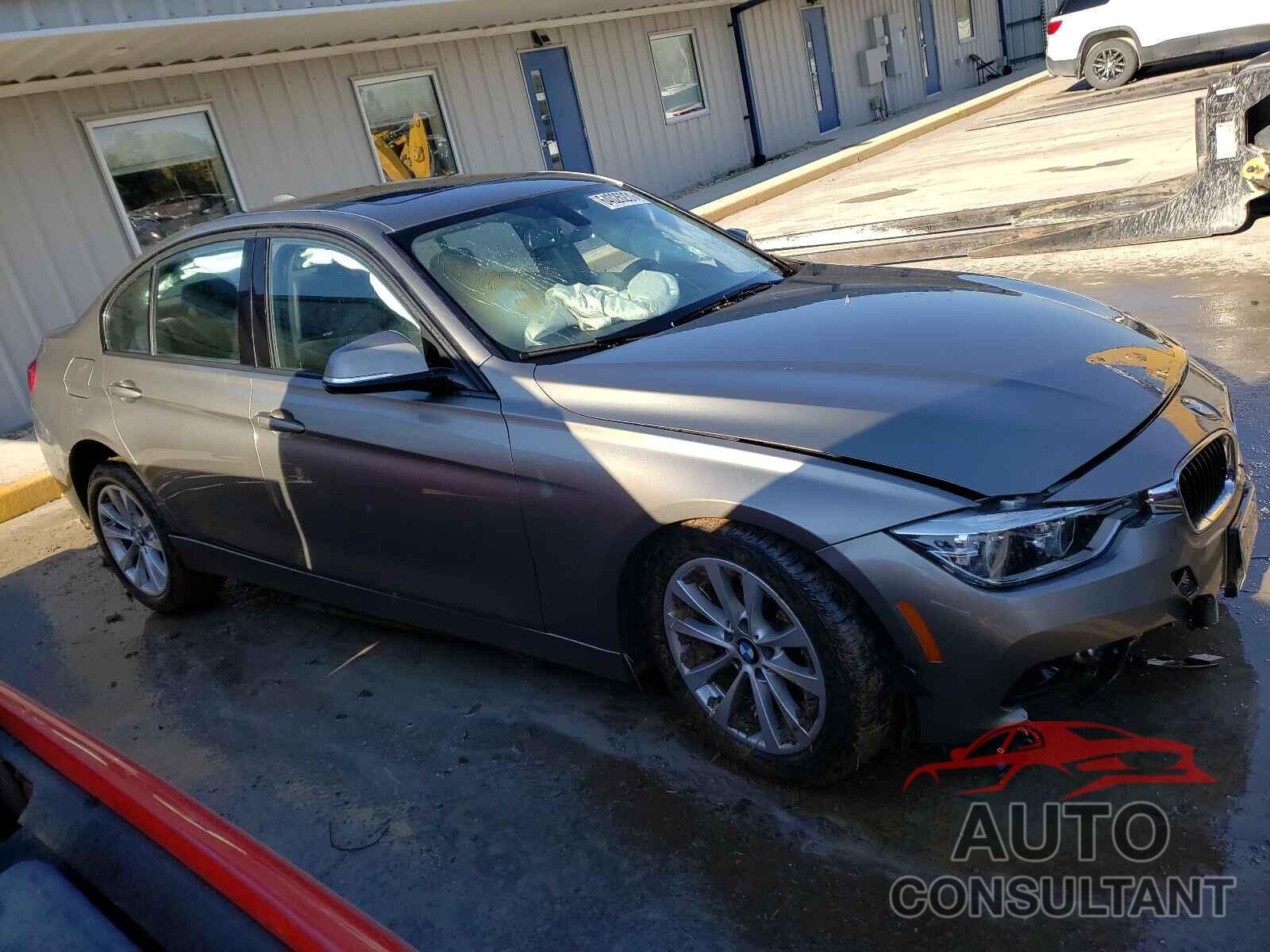 BMW 3 SERIES 2018 - WBA8E5G50JNU47061