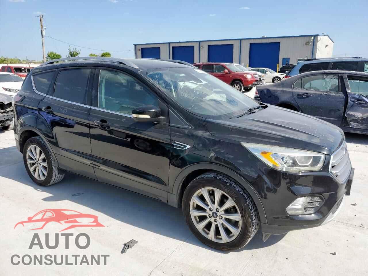 FORD ESCAPE 2017 - 1FMCU0JD0HUD51218