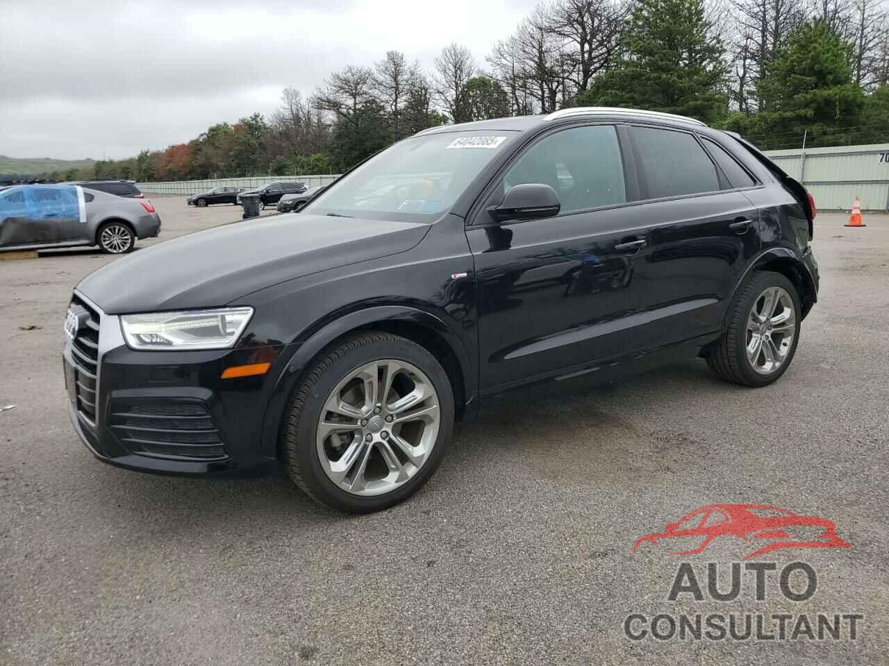 AUDI Q3 2018 - WA1ECCFS7JR015674