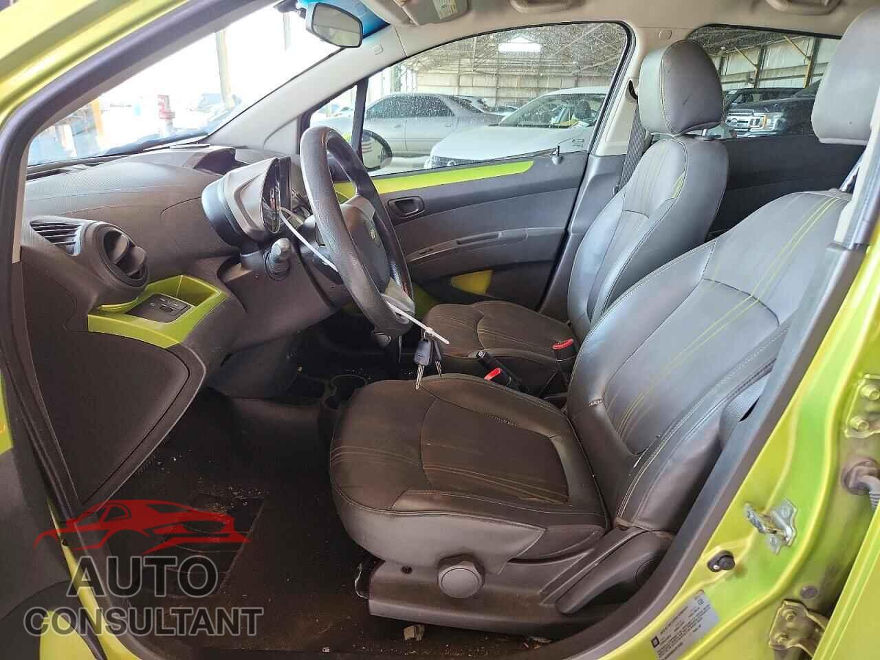 CHEVROLET SPARK 2013 - KL8CB6S96DC613095