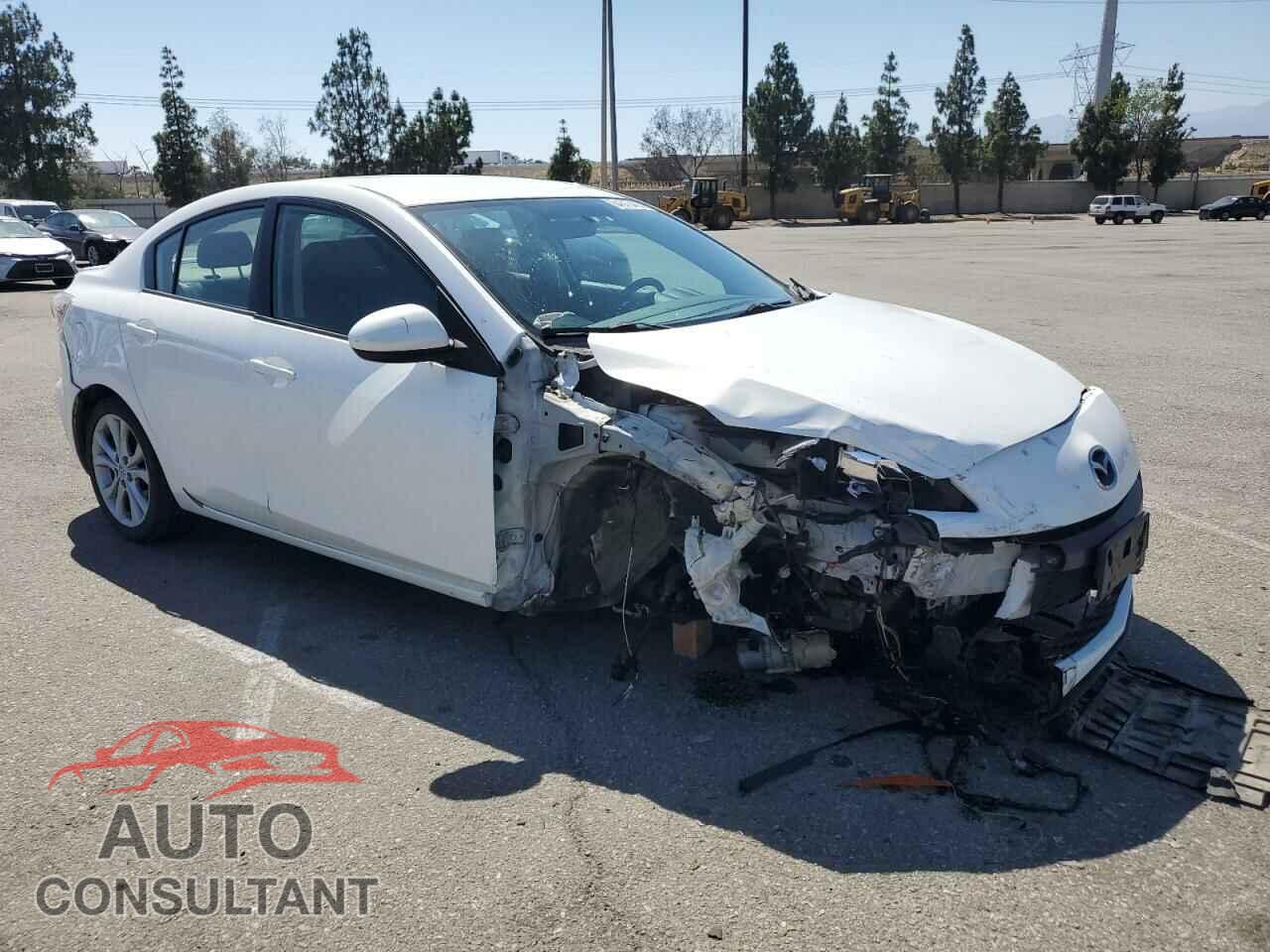 MAZDA 3 2011 - JM1BL1U67B1360609