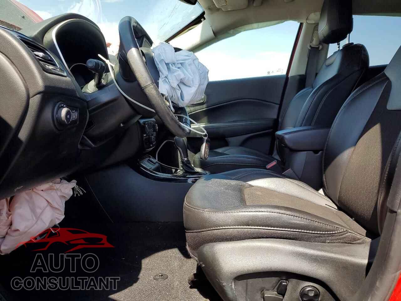 JEEP COMPASS 2021 - 3C4NJCBB0MT555929