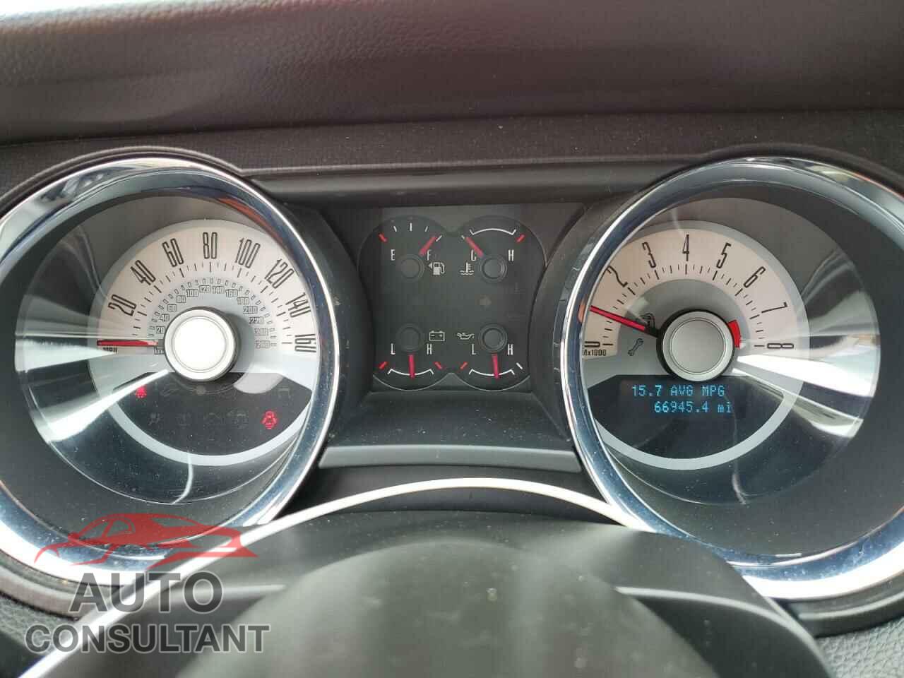FORD MUSTANG 2011 - 1ZVBP8FF4B5124368