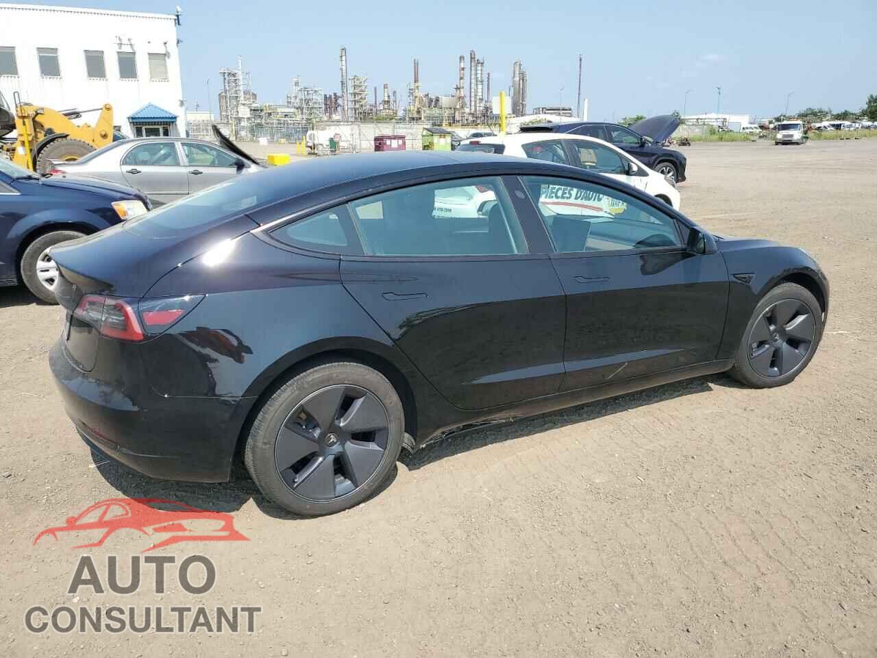 TESLA MODEL 3 2023 - LRW3E1FA7PC945117