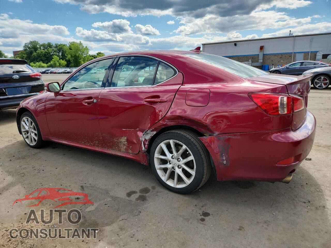 LEXUS IS 2012 - JTHCF5C20C5053129