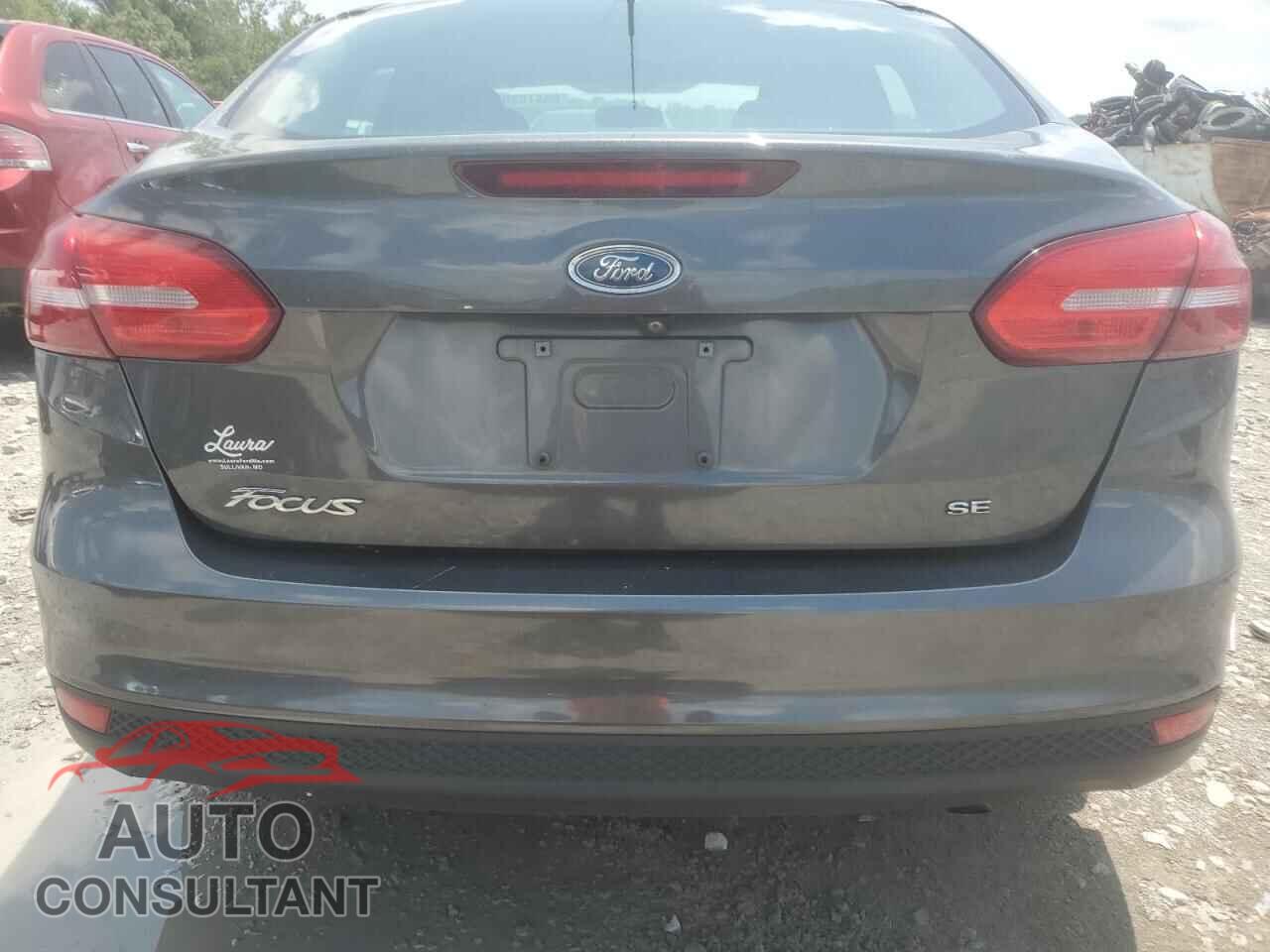 FORD FOCUS 2017 - 1FADP3F22HL257913