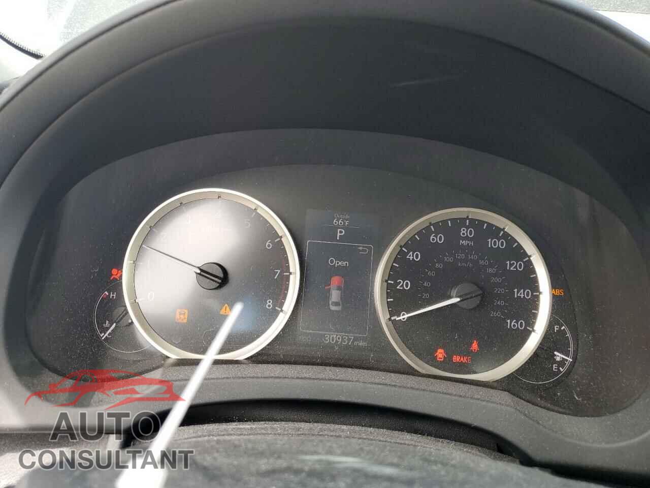 LEXUS IS 2014 - JTHBF1D25E5008743