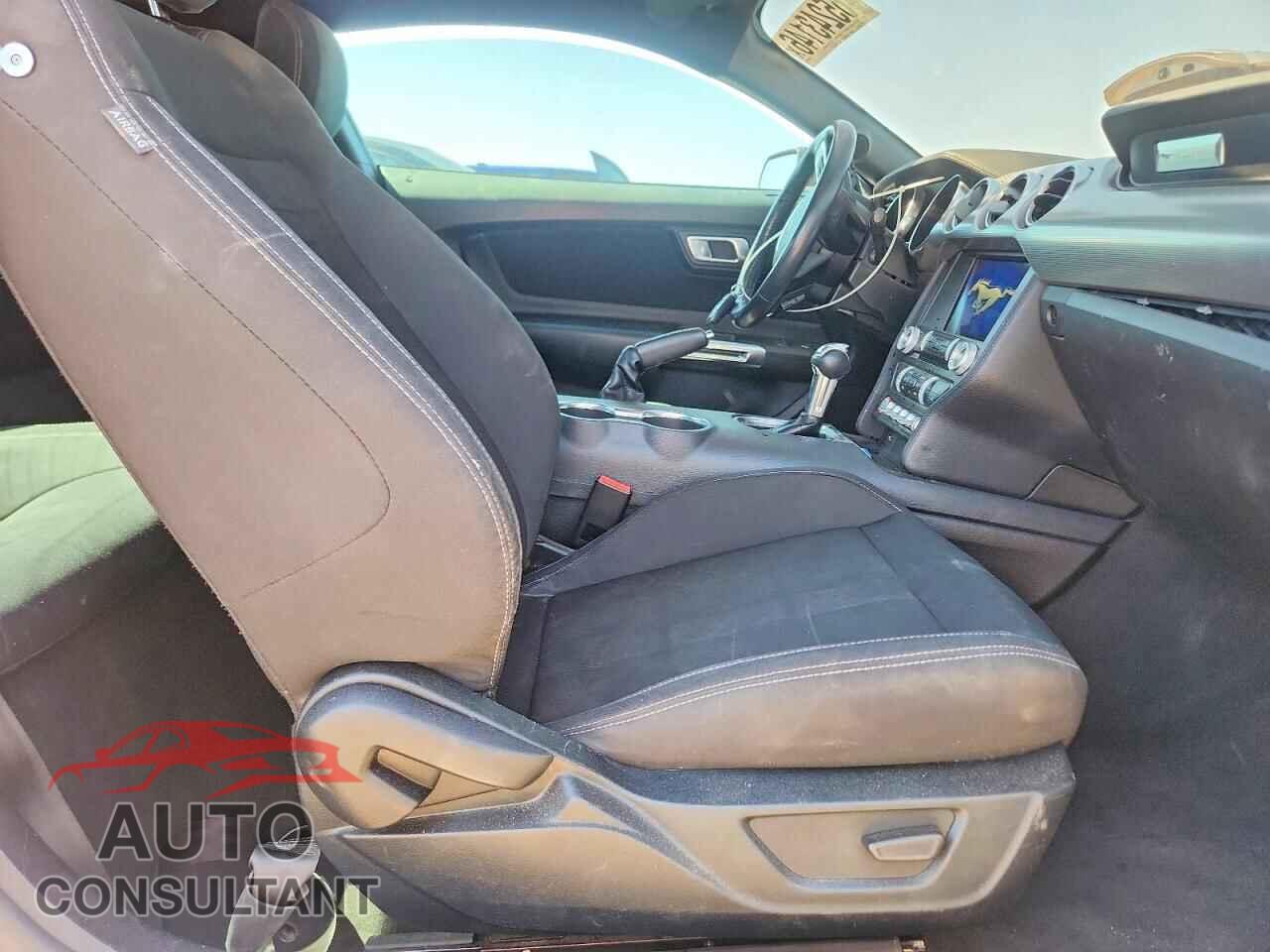 FORD MUSTANG 2022 - 1FA6P8CF2N5121777